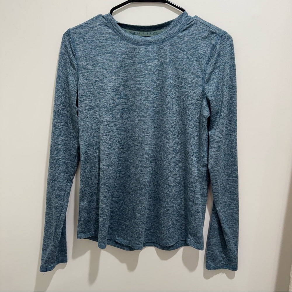 Fabletics Women’s Long Sleeve‎ Performance Tee
